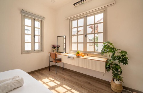Thao Dien Hotel | Chạm's Hotel & Homestay
