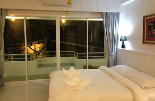 Cha-am Hotel | Cha Inn @ Cha Am