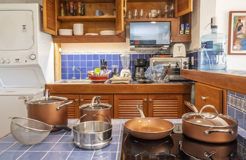 Puerto Aventuras Condo | Chac Hal Al, Casa Calandria lovely studio steps from the beach.