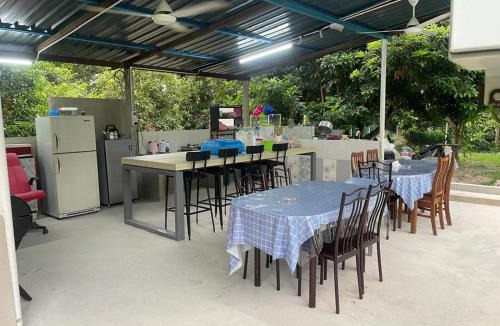 Kampung Kelewang Jatoh House | Chalet Pakku Ruat