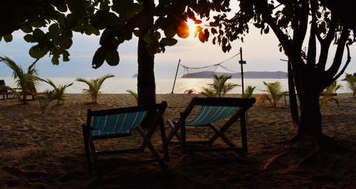 Cham Island House | Cham Island Smiles Homestay
