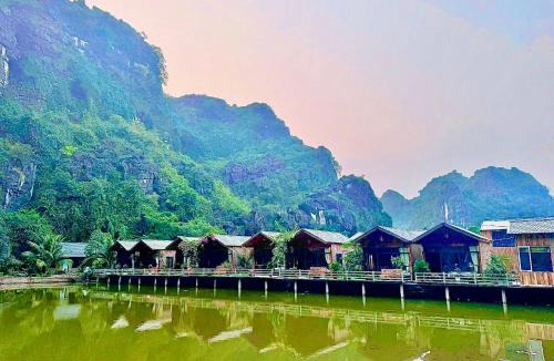 Hoa Lu House | Cham Trang An Retreat