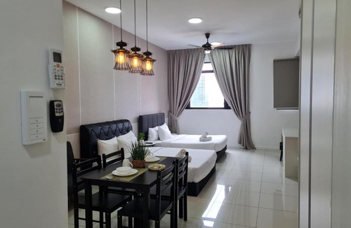 Kuala Lumpur City Centre Apartment | Chambers Suites KLCC By City Homes