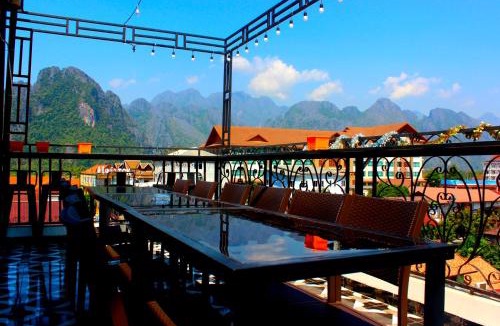 Vang Vieng Hotel | Champa Inn Hotel