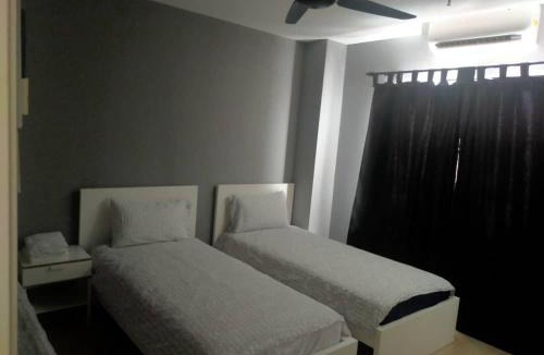 Kampar Apartment | Champs elysees