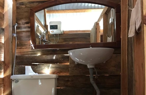 Lac Duong Hotel | Chappi Mountains Bungalows