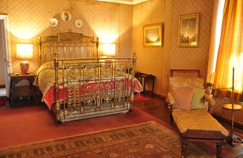 Shimla House | Chapslee Hotel