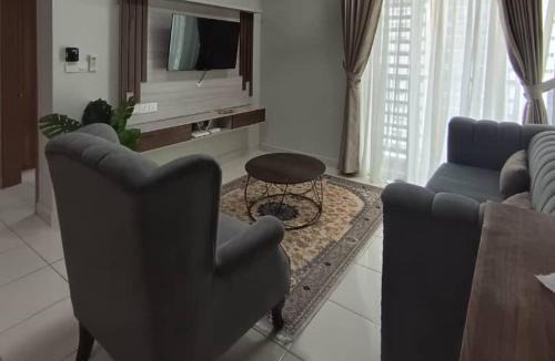 Kota Warisan Apartment | Charlie2812 Hawraa Homestay 3BR Alanis Residence