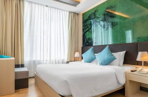 Phra Khanong Nuea Apartment | Charming Sky Bay Suite near BTS Phrakanong 简约迷人房近轻轨站 U3