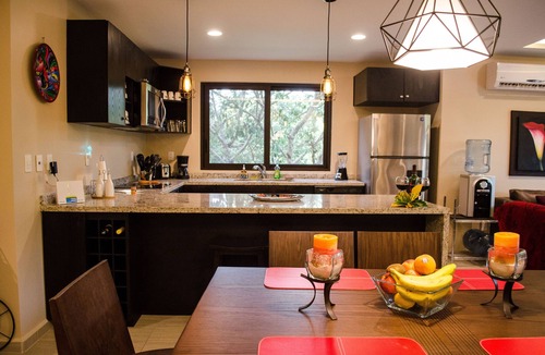 Puerto Aventuras Condo | Charming 2-bedroom condo with WiFi, AC in wonderful Puerto Aventuras