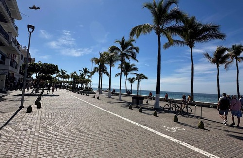 Colonia 5 de Diciembre Apartment | Charming 2-bedroom Apartment in Downtown Puerto Vallarta
