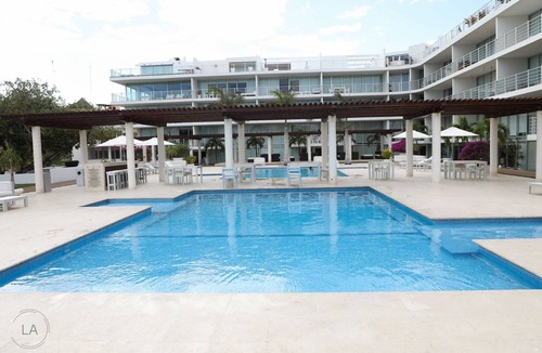 12th Street Apartment | Charming 3br apt, spacious and very well located!