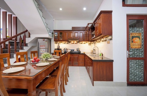 Ngu Hanh Son House | Charming 4-bedroom house with AC and WiFi in enchanting Đà Nẵng