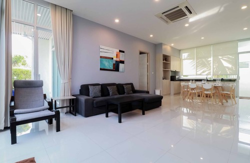 Cha-am Villa | Chaum Haus Pool Villa