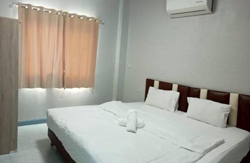 Fang House | Chayapa Fang Hotel ชญาภาฝาง โฮเทล