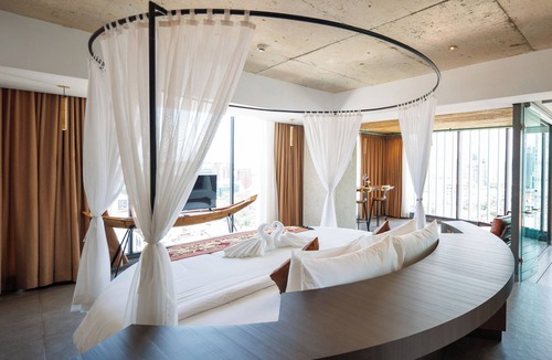 Phnom Penh City Centre Hotel | CHECK inn Phnom Penh Royal Palace