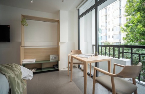 Phuong 6 Apartment | Chic & Cozy Studio in City Center Ho Chi Minh City with Fast WiFi, AC