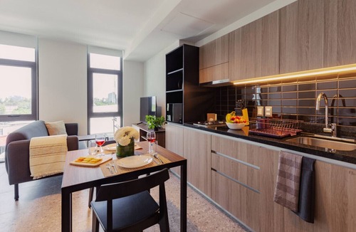Lomas de Sotelo Apartment | Chic Studio with WIFI and Work Hub
