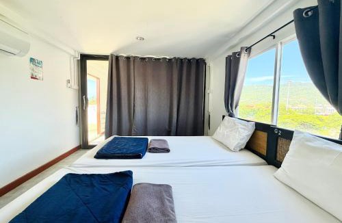 Chaweng City Center Hostel | Chill Inn Chaweng Hostel and Cafe