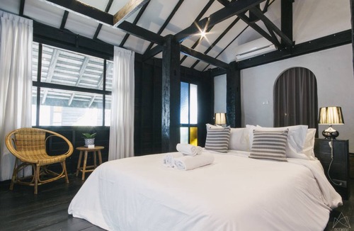 Chang Phueak Hotel | Chotana Villa