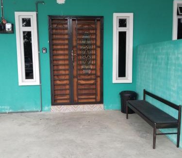 Batu Pahat House | Cik Salma Homestay