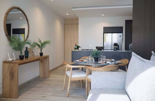 Providencia Condo | City-view condo w/pool & free parking