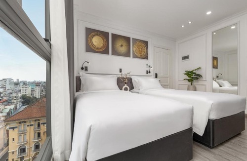 Nguyen Thai Binh Hotel | CityHouse- El Pino Realm at Metro Ben Thanh Market