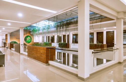 Dinoyo House | Class Premium Guest House