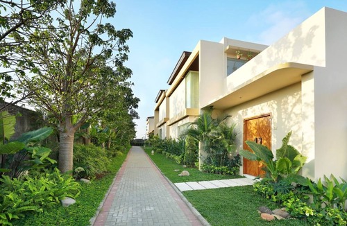 Kampial Villa | Clean, Spacious, Quiet Villa in Nusa Dua, 2 Bedrooms, Close to GWK Cultural Park