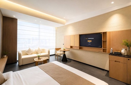 Mean Chey Hotel | Clover Hotel & Spa