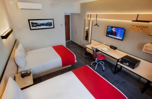 El Tezal Hotel | Coastal Comfort at a Prime Spot Near Cabo’s Top Destinations - 4 Units