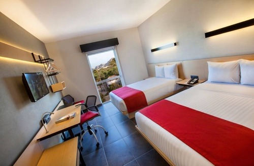 El Tezal Hotel | Coastal Comfort at a Prime Spot Near Cabo’s Top Destinations - 4 Units