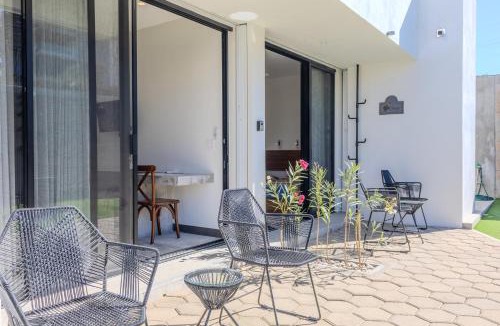 San Jose del Cabo House | Coastal Home near Surfing Beach