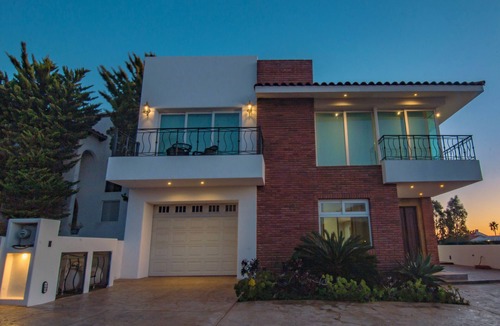 Salsipuedes House | Coastal Paradise in Bajamar – Golf, Luxury, and Comfort