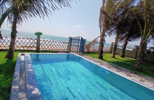 Phan Thiet House | Coconut Garden Beachfront Villa Phan Thiet