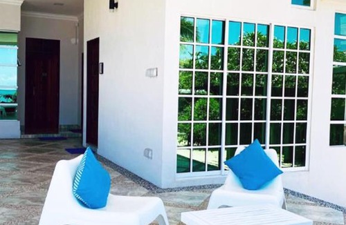 Marang House | CoLiving CHE Beach House by Vale Pine
