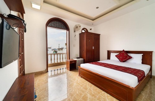 District 6 Hotel | Collection O Long Phung Hotel
