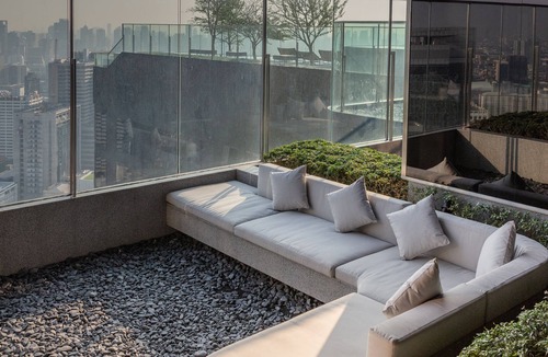 Siam Condo | Colonial Luxury designed room, next to MRT Samyan