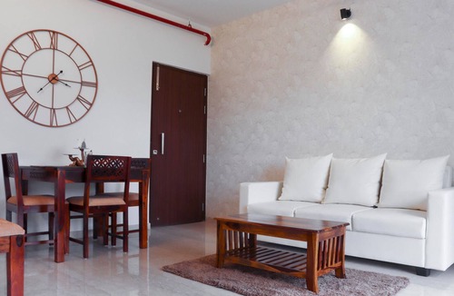 Malad East House | Comfort & Care: 2BHK Luxury Stay for Medical Needs