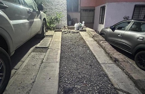 San Pedro Tlaquepaque Apartment | Comfortable accommodation for 2, WiFi, kitchen and washing machine