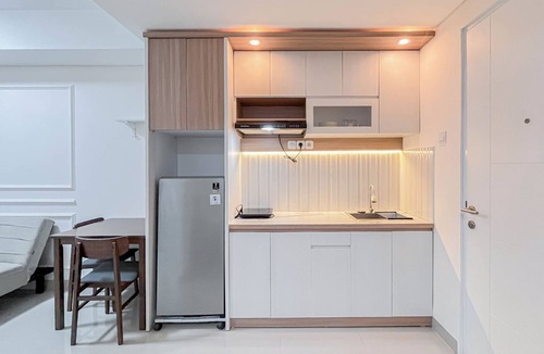 Biringkanya Apartment | Comfy 1BR Apartment at Tamansari Skylounge Makassar