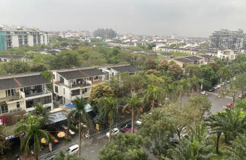 Van Giang Apartment | Comfy HOME 1BR in Ecopark Westbay A