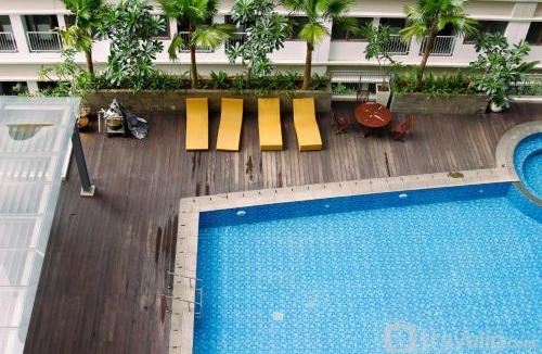 Duren Sawit Apartment | Comfy Studio at Gateway Park LRT City Jatibening Apartment By Travelio