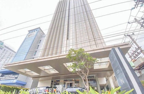 Semarang Apartment | Compact and Nice Combined Unit 1BR Apartment at Warhol (W/R) Residence