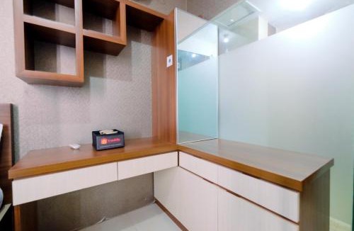 Depok Apartment | Compact Studio Saladdin Mansion Apartment By Travelio