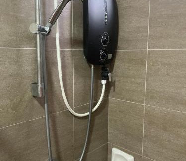 Pelabuhan Klang Apartment | condo for 4 pax at bayuemas klang