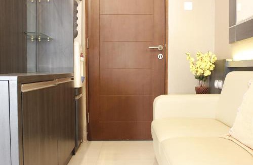 Cimahi Apartment | Convenient 1BR Gateway Pasteur Apartment By Travelio
