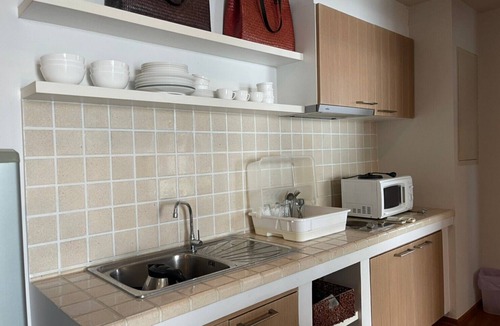 Khao Tao Condo | Conveniently situated in the center of Huahin. Nice decoration.