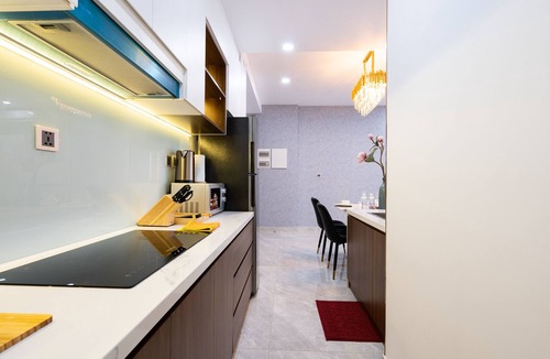Phu My Hung Apartment | Convinia Luxury The Peak Midtown