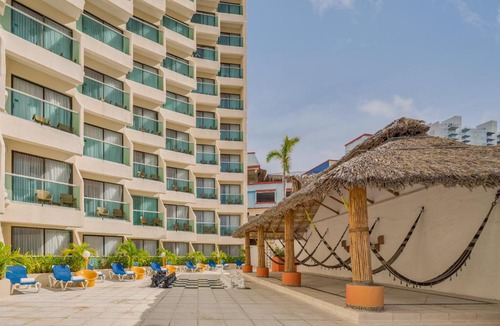 Club Deportivo Hotel | Copacabana Beach Hotel Acapulco